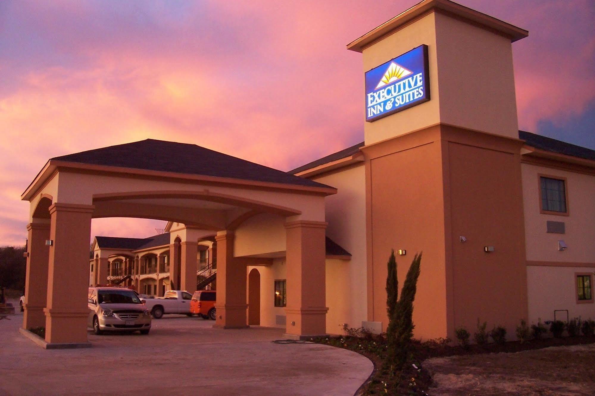 Executive Inn & Suites - Jewett Dış mekan fotoğraf